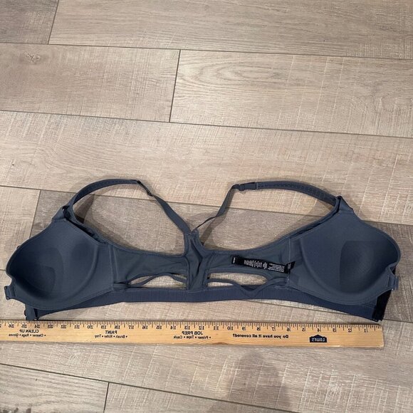 VICTORIA SPORT VICTORIA SECRET GRAY WOMENS SPORTS BRA 34D - Picture 2 of 7